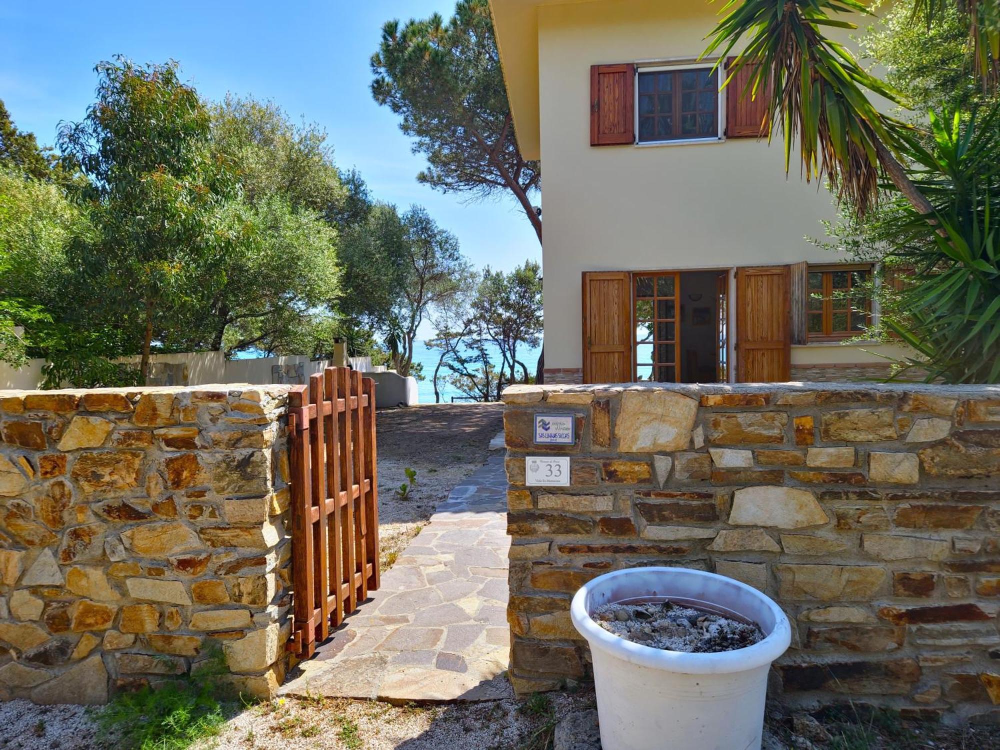 Villa Papiyon - Accesso Privato Alla Spiaggia Cala Liberotto Eksteriør bilde