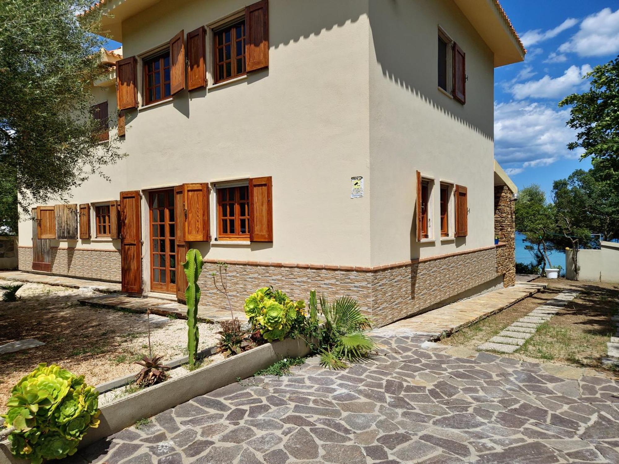Villa Papiyon - Accesso Privato Alla Spiaggia Cala Liberotto Eksteriør bilde