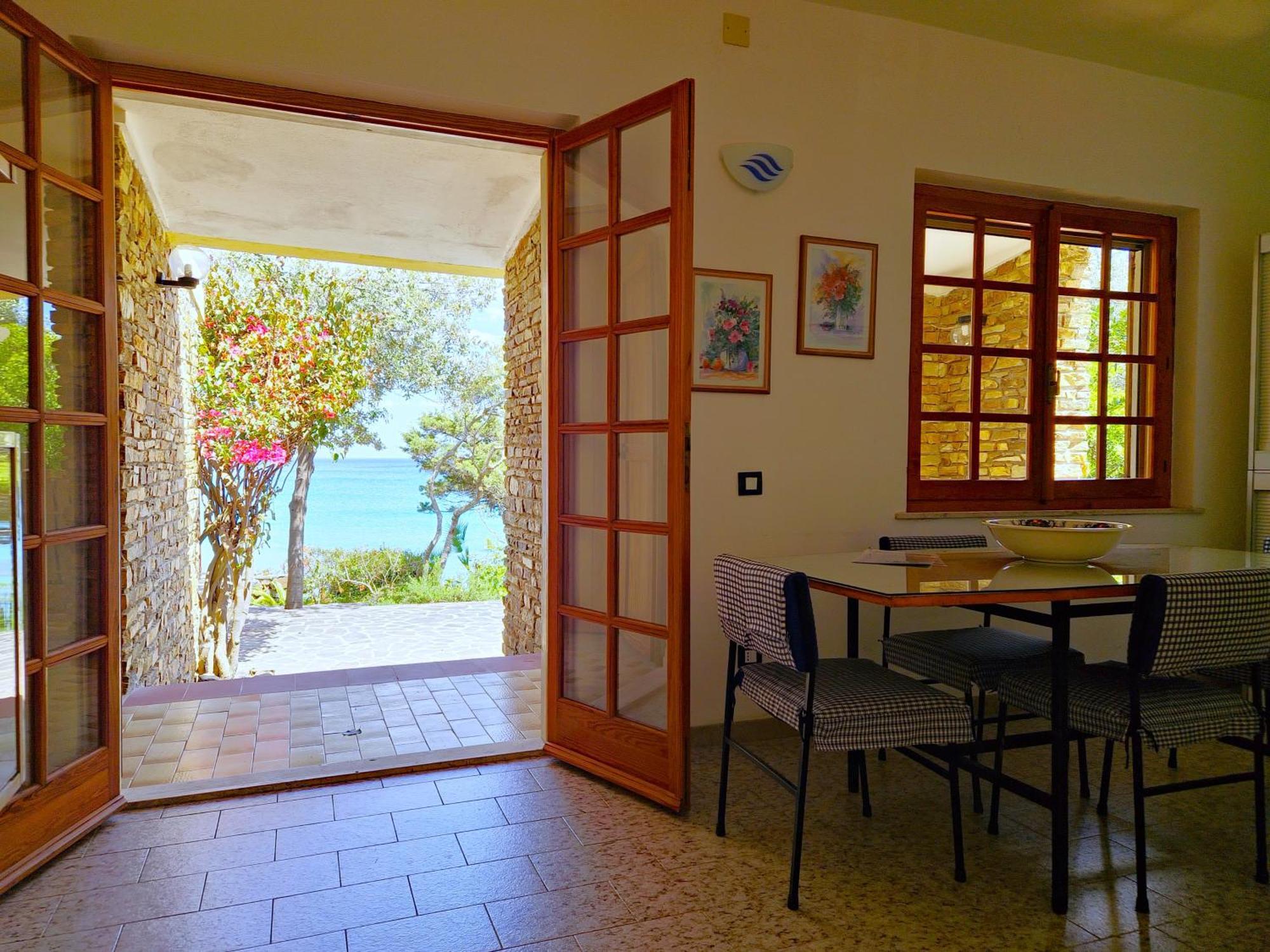 Villa Papiyon - Accesso Privato Alla Spiaggia Cala Liberotto Eksteriør bilde
