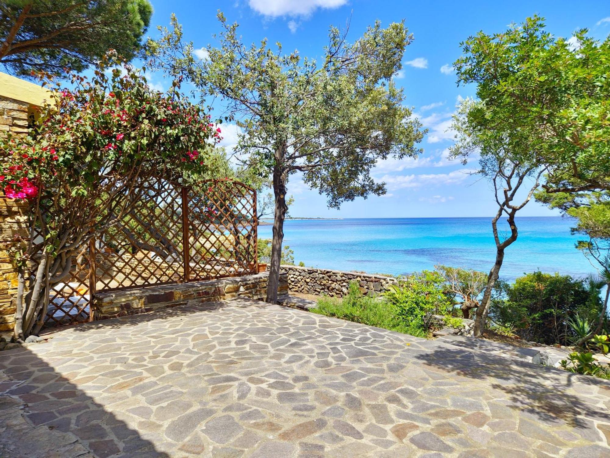Villa Papiyon - Accesso Privato Alla Spiaggia Cala Liberotto Eksteriør bilde
