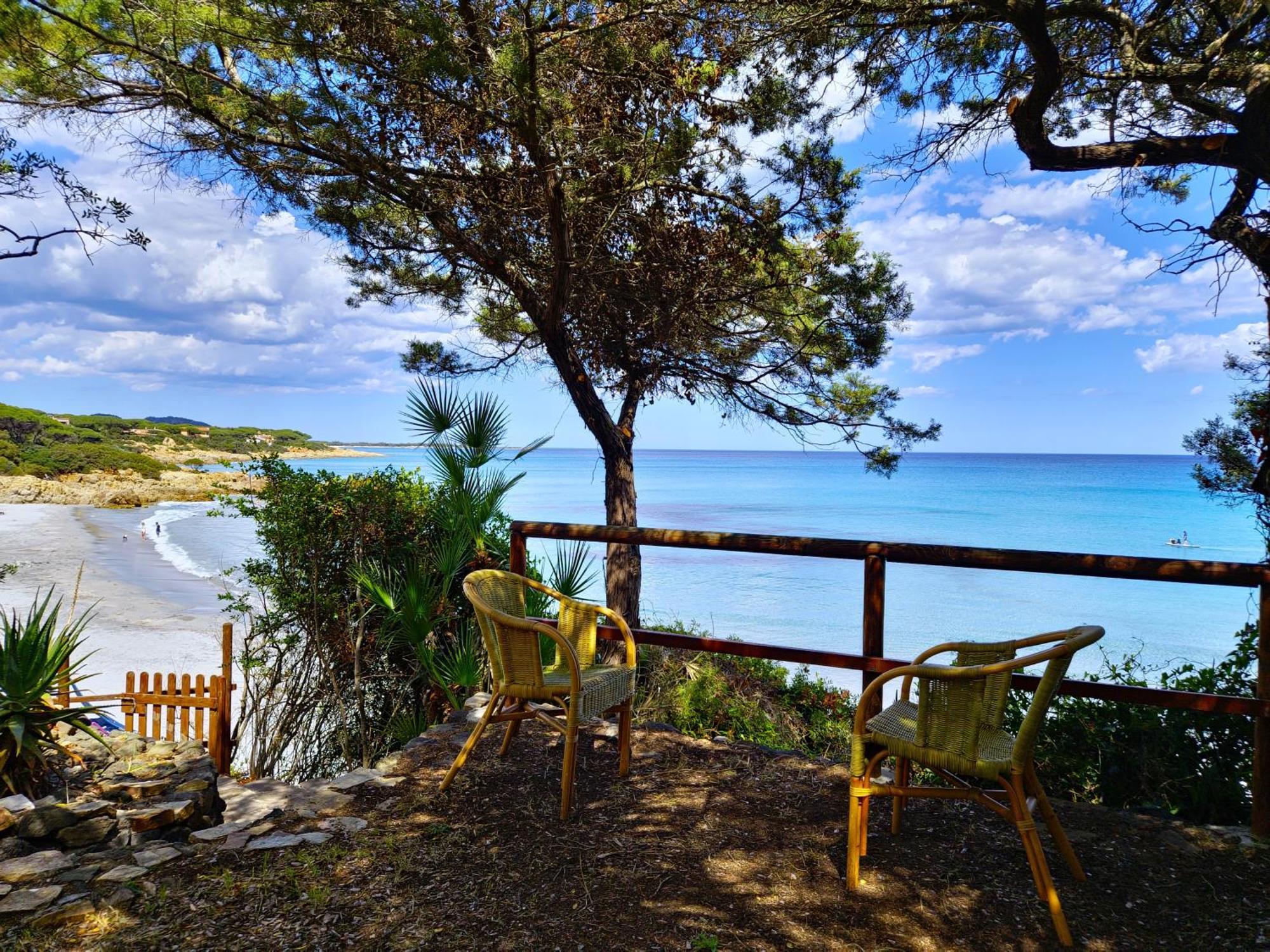 Villa Papiyon - Accesso Privato Alla Spiaggia Cala Liberotto Eksteriør bilde