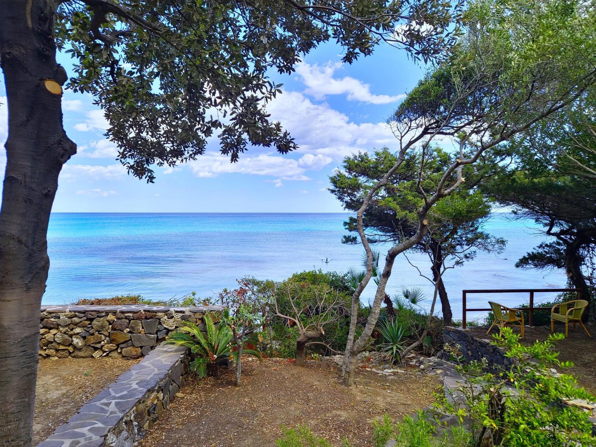 Villa Papiyon - Accesso Privato Alla Spiaggia Cala Liberotto Eksteriør bilde